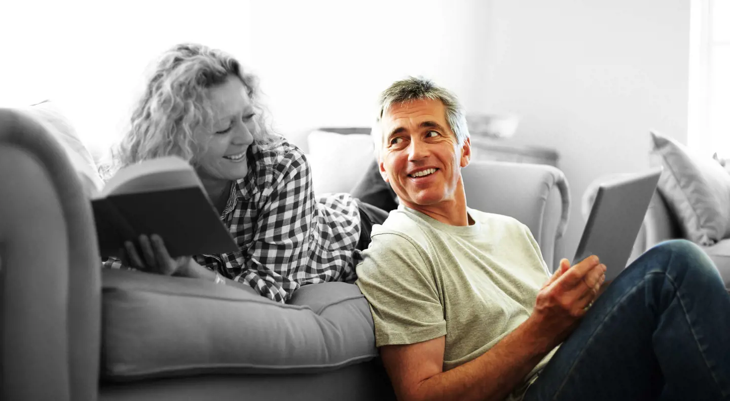 Woman and man on the sofa