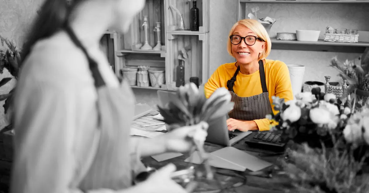 Florist with a customer