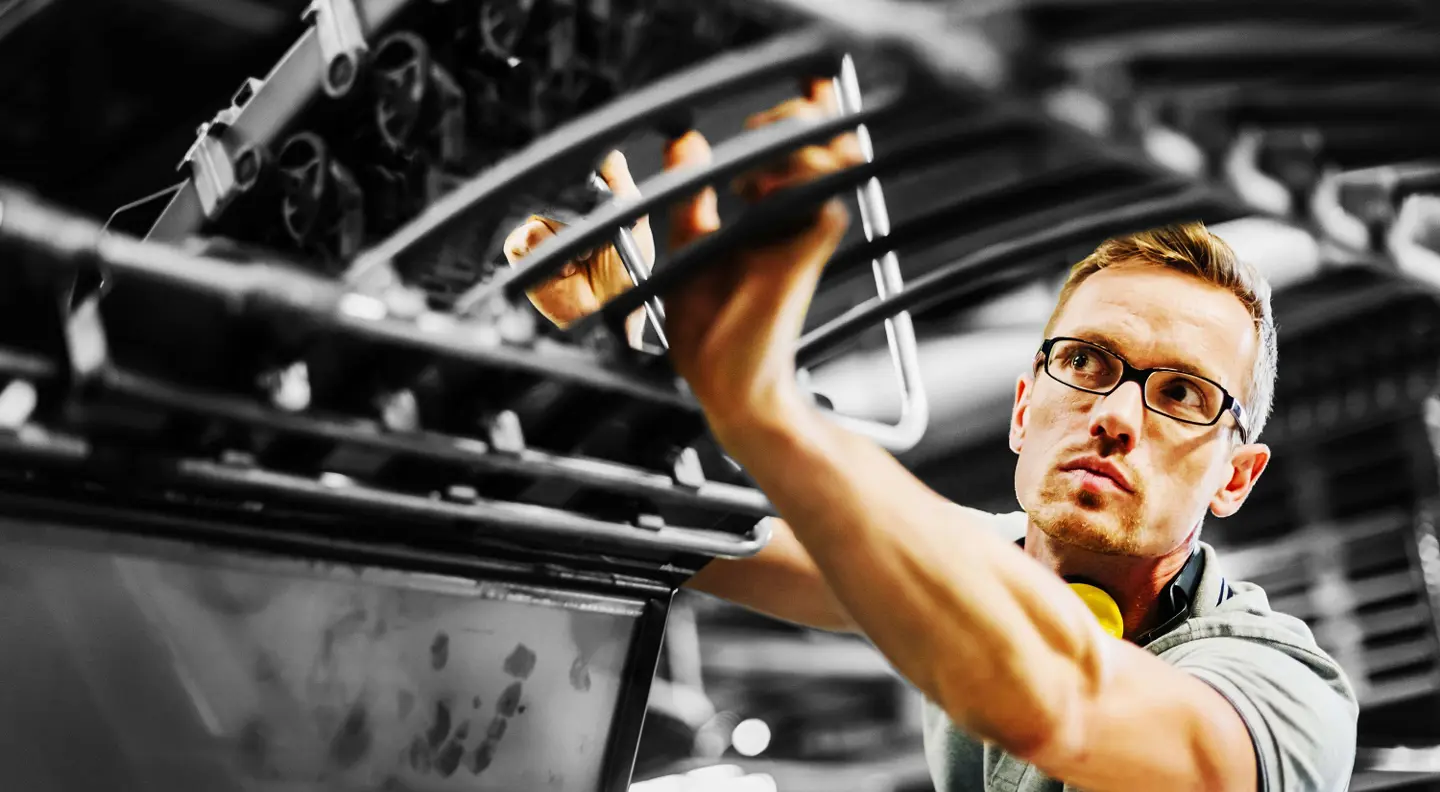 Manufacturer at machine
